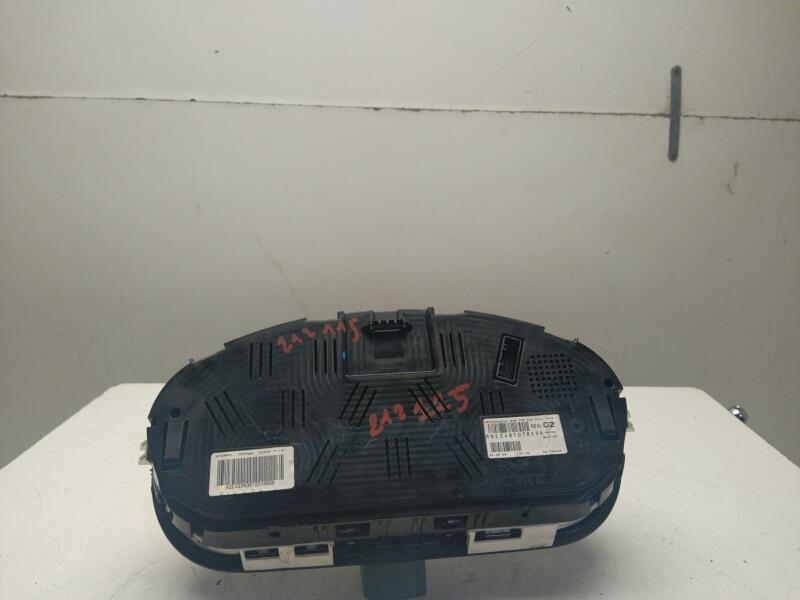 Compteur RENAULT MEGANE 3 PHASE 1 Diesel - 1