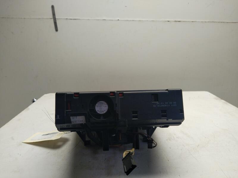 Chargeur CD MERCEDES CLASSE E 211 PHASE 1 Diesel - 1