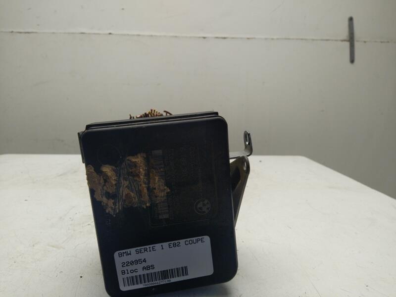 Bloc ABS (freins anti-blocage) BMW SERIE 1 E82 COUPE Diesel - 1