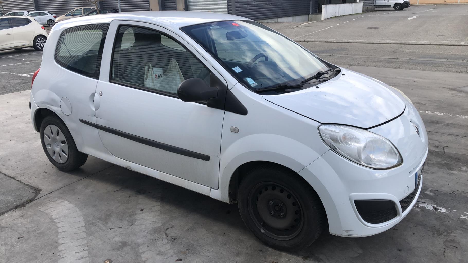 Moyeu avant gauche RENAULT TWINGO 2 PHASE 1 Essence - 1