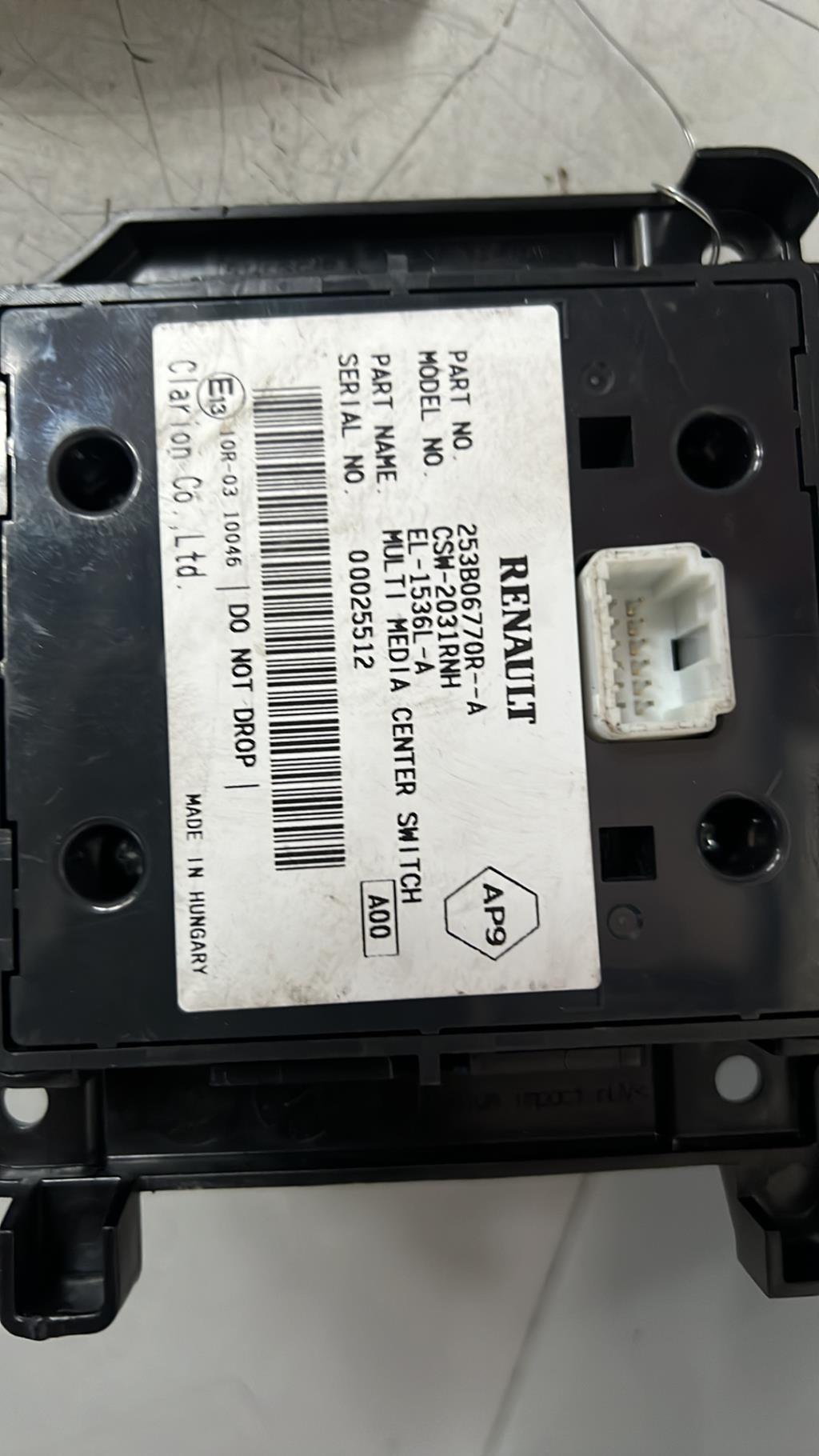 Commande GPS RENAULT MEGANE 3 PHASE 3 Diesel - 1