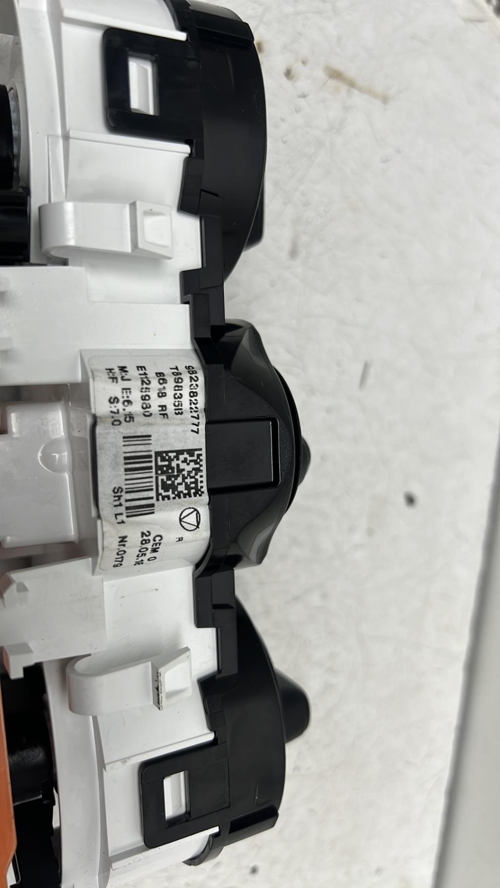 Commande chauffage CITROEN C3 3 PHASE 1 Essence - 1