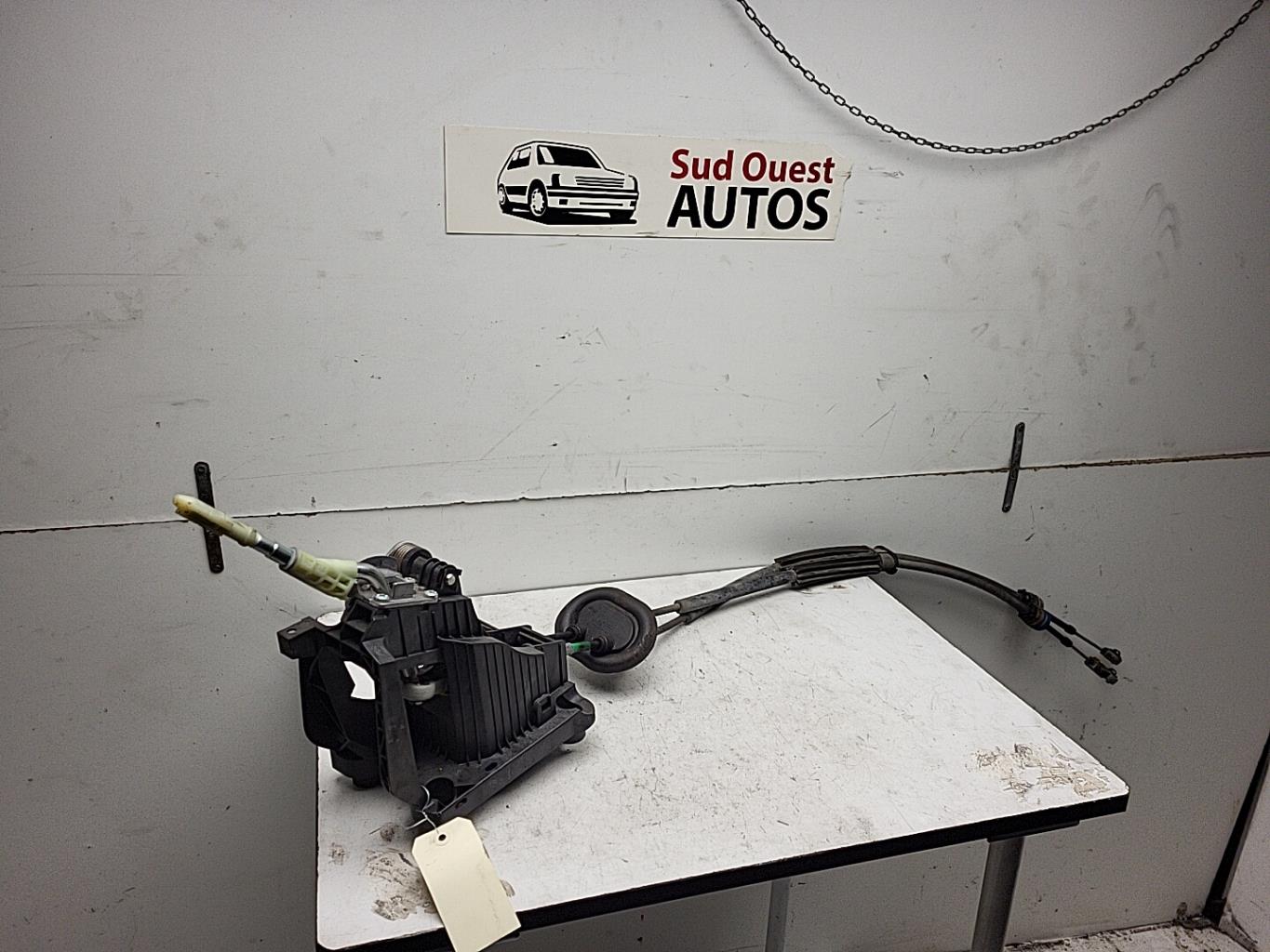 Levier de vitesses CITROEN DS3 PHASE 1 Diesel - 1