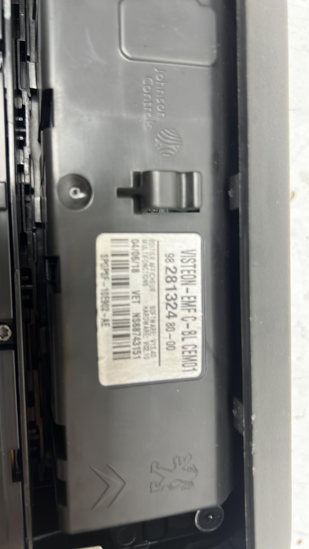 Commande autoradio CITROEN C3 3 PHASE 1 Essence - 1