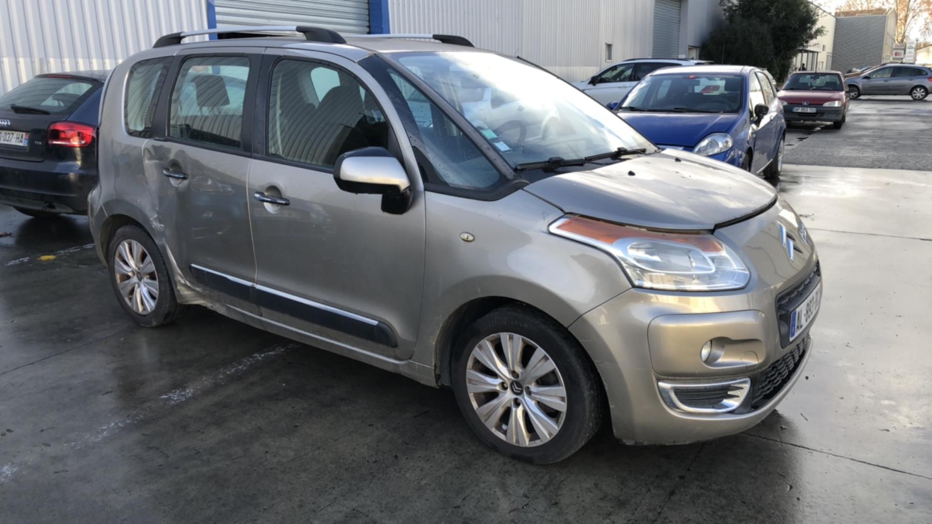 Triangle avant gauche CITROEN C3 PICASSO PHASE 1 Diesel - 1
