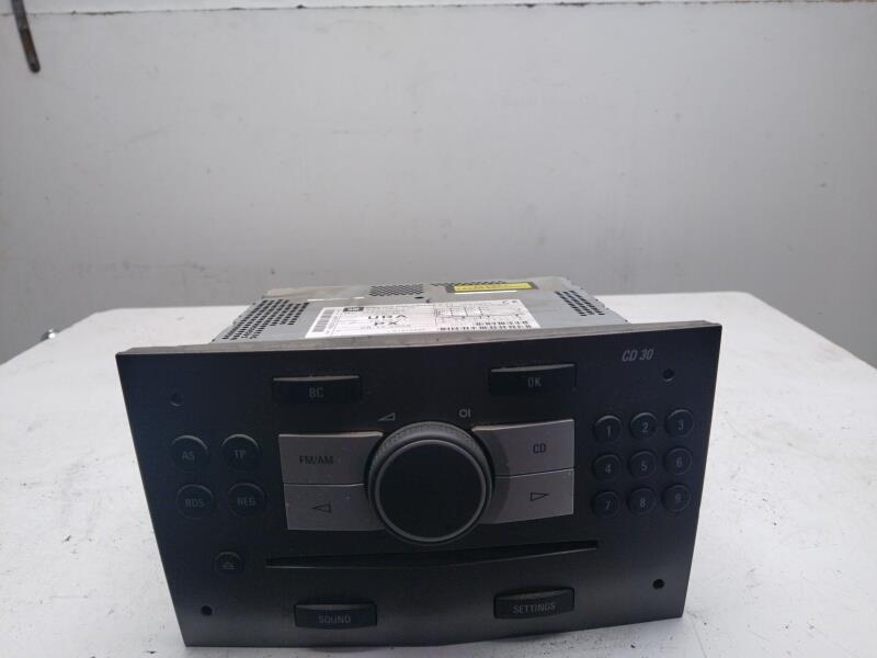 Autoradio d'origine OPEL ASTRA H PHASE 1 Diesel - 1