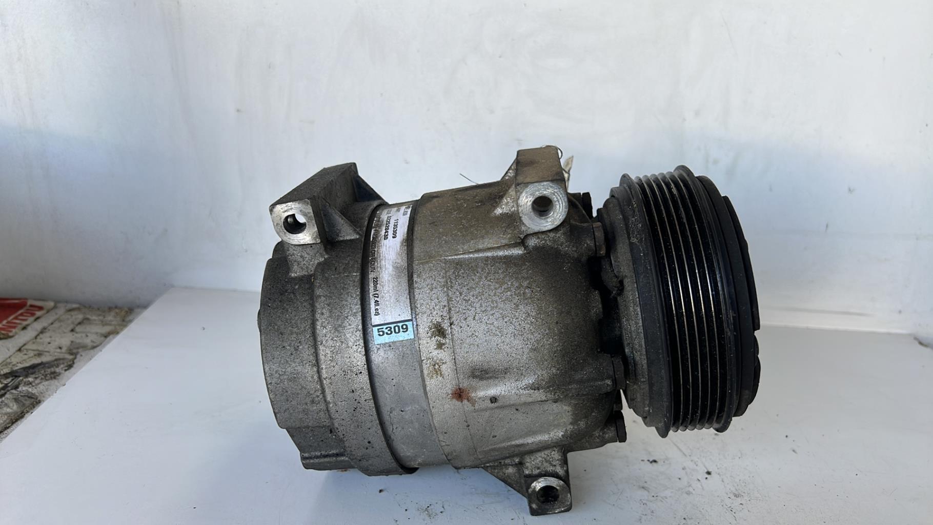 Compresseur clim RENAULT MEGANE 1 BREAK Diesel - 1