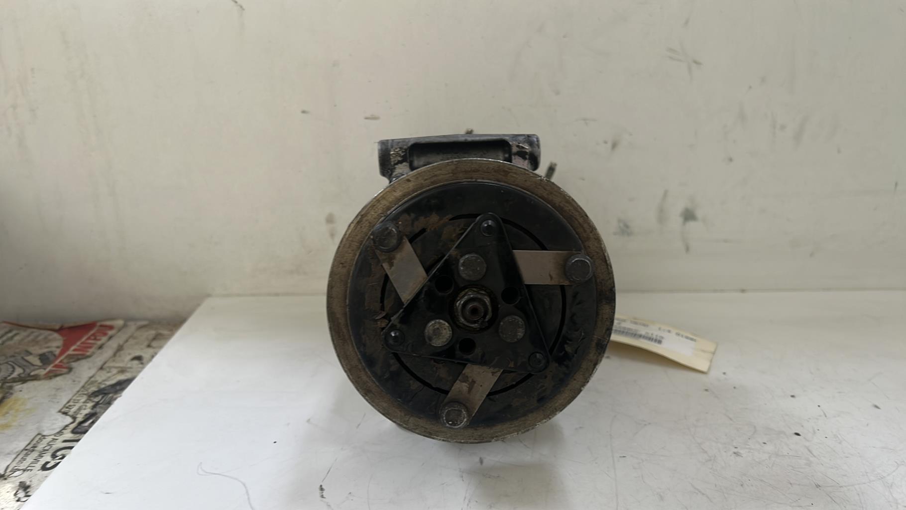 Compresseur clim CITROEN NEMO Diesel - 1