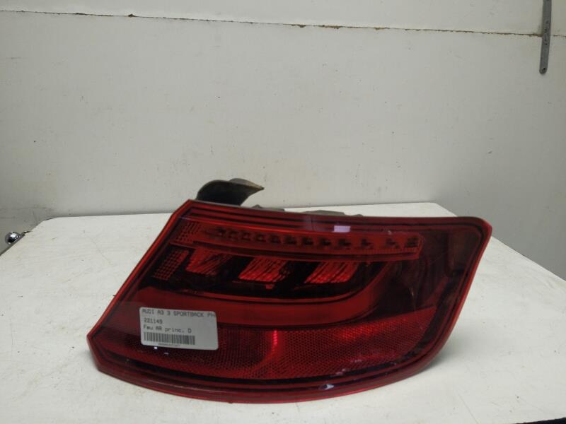 Feu arriere principal droit (feux) AUDI A3 3 SPORTBACK PHASE 1 Diesel - 1