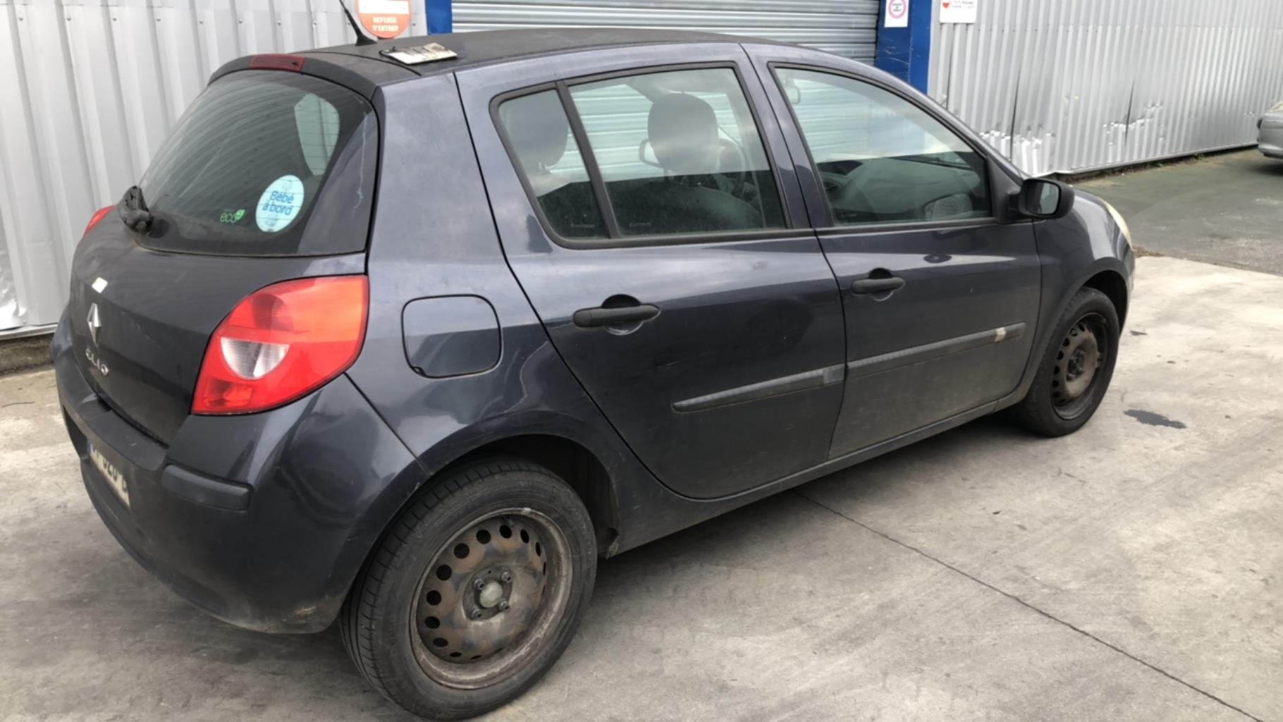 Traverse superieure RENAULT CLIO 3 PHASE 1 Diesel - 1