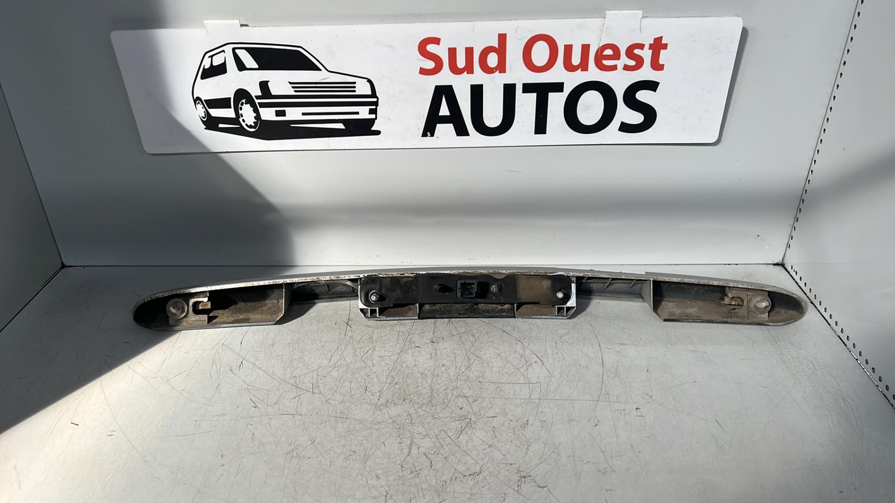 Bouton de coffre CITROEN C3 1 PHASE 2 Diesel - 1
