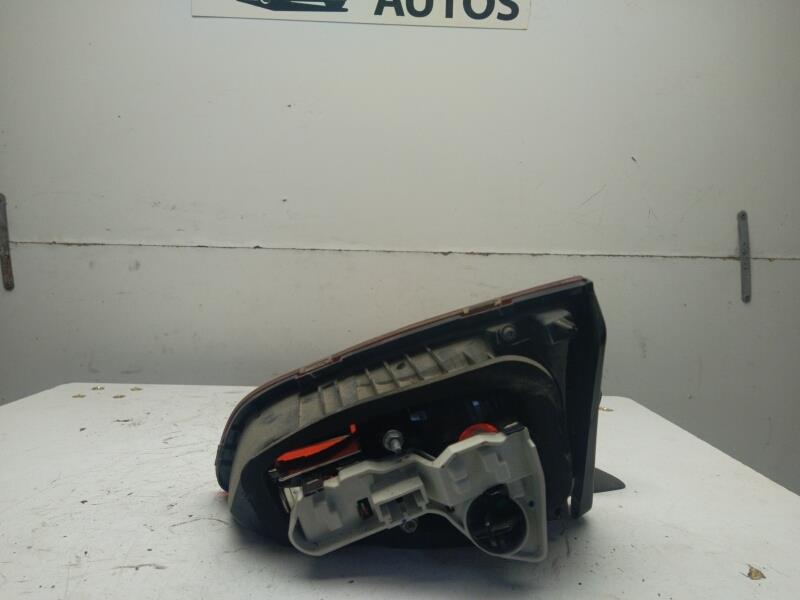 Feu arriere secondaire gauche (feux) VOLKSWAGEN GOLF 7 PHASE 1 Diesel - 1