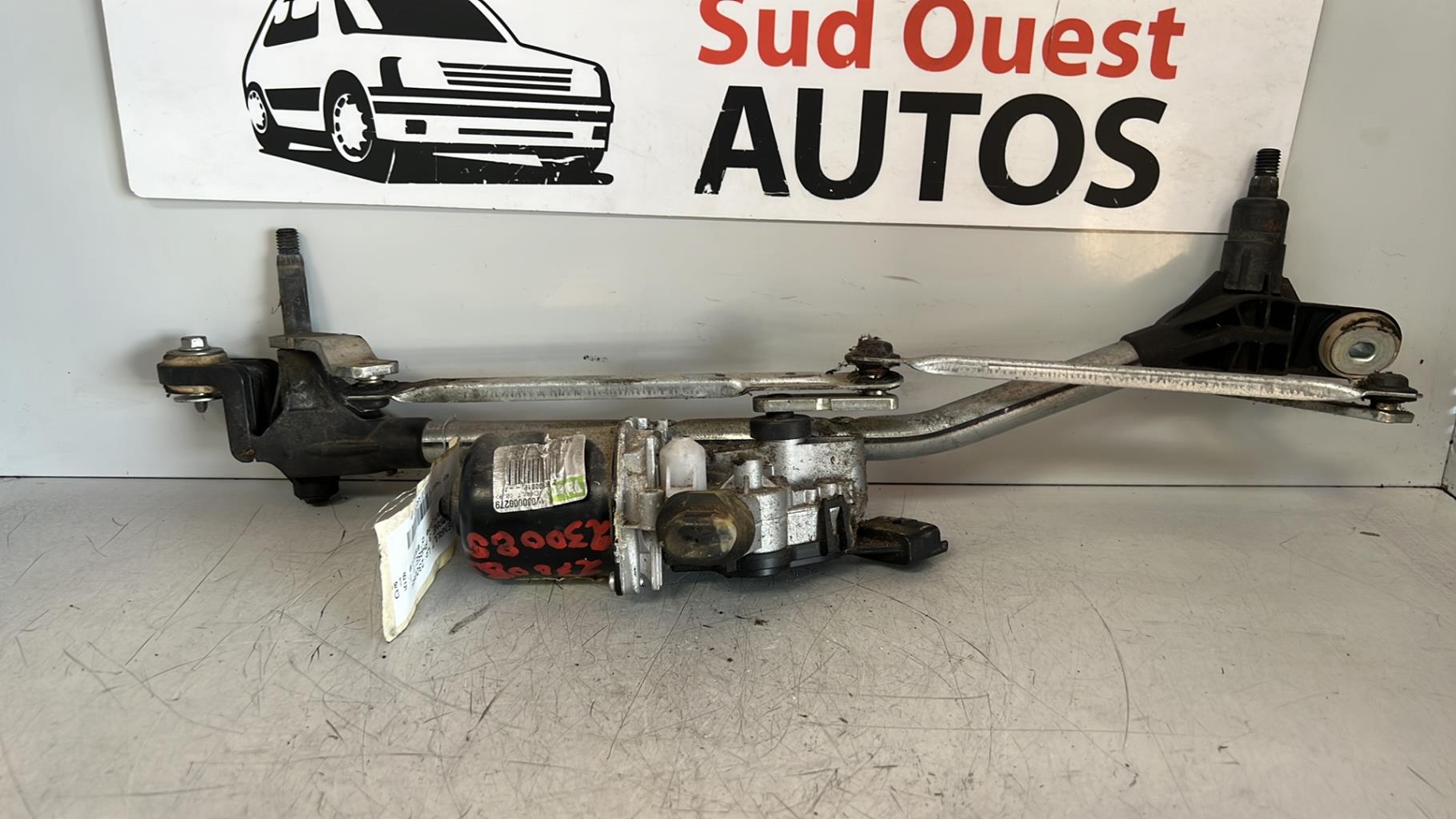 Mecanisme d'essuie glace RENAULT MEGANE 3 PHASE 1 Diesel - 1