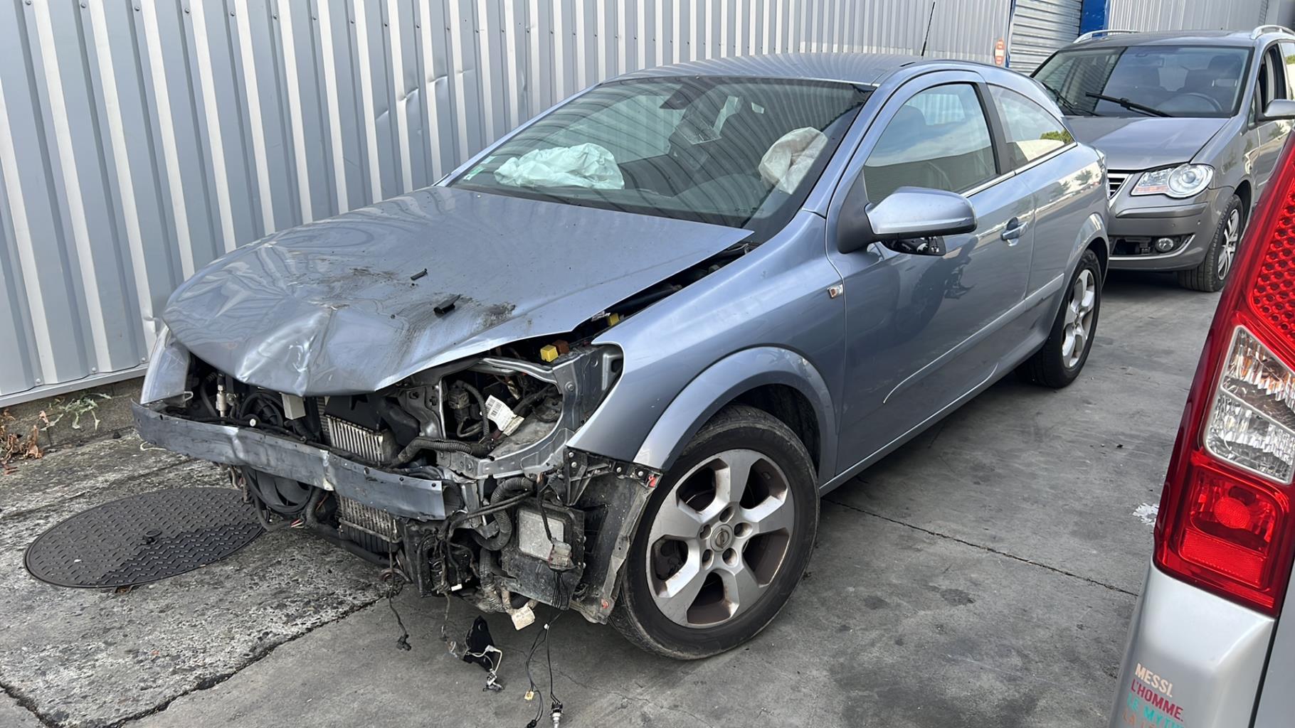 Cremaillere assistee OPEL ASTRA H GTC PHASE 1 Diesel - 1
