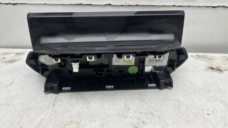 Ecran GPS PEUGEOT 2008 2 Diesel - 1