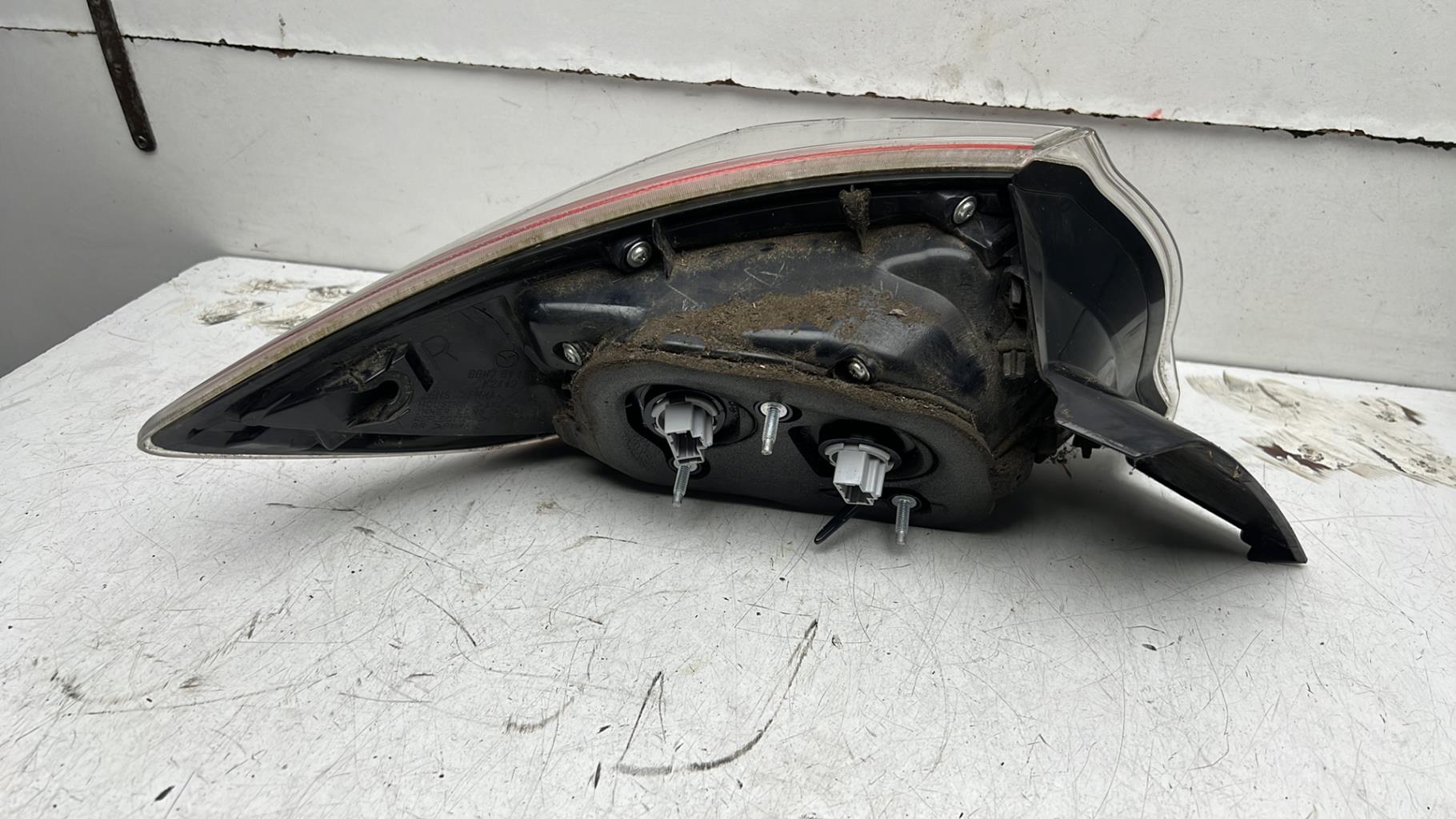 Feu arriere principal droit (feux) MAZDA 3 2 PHASE 1 Essence - 1