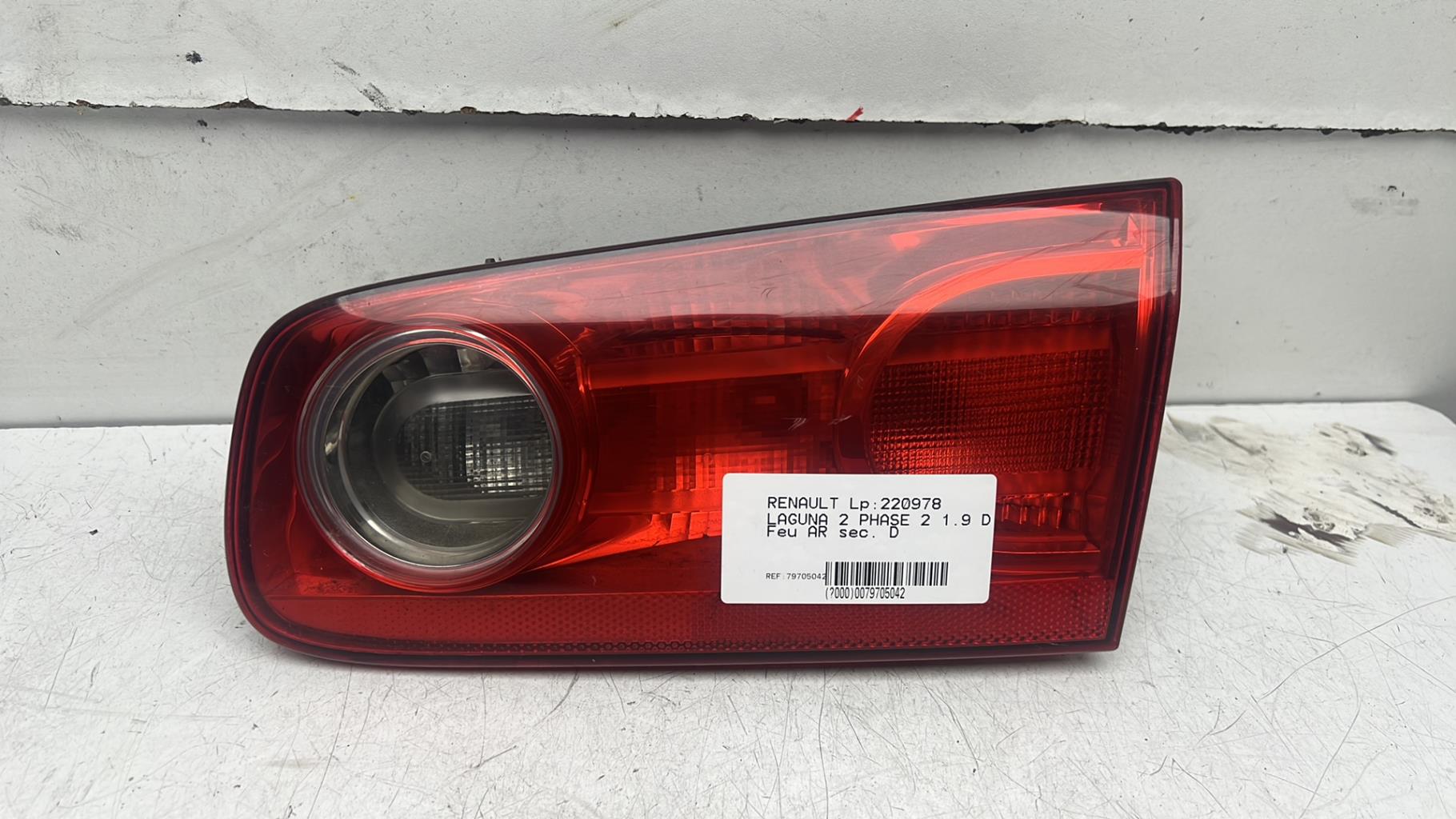 Feu arriere secondaire droit (feux) RENAULT LAGUNA 2 PHASE 2 Diesel - 1