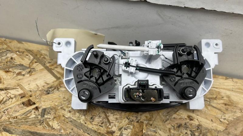 Commande chauffage DACIA SANDERO 2 PHASE 2 Diesel - 1