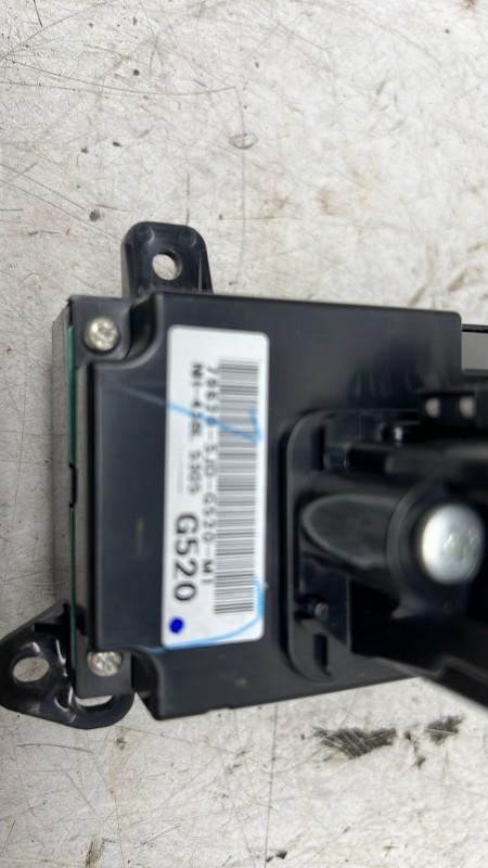 Commande chauffage HONDA FR-V Diesel - 1