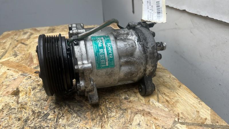 Compresseur clim VOLKSWAGEN POLO 3 PHASE 2 Essence - 1