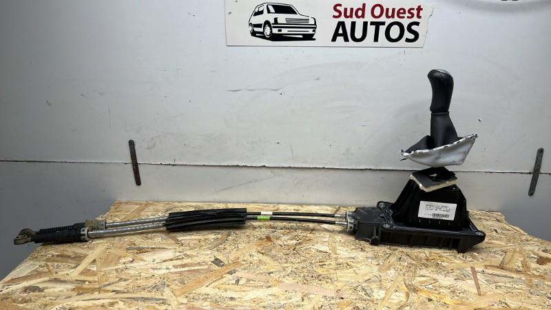 Levier de vitesses RENAULT CLIO 4 PHASE 1 Essence - 1