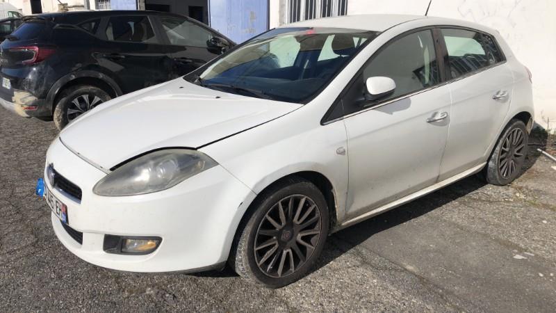 Custode arriere droit (porte) FIAT BRAVO 2 Diesel - 1