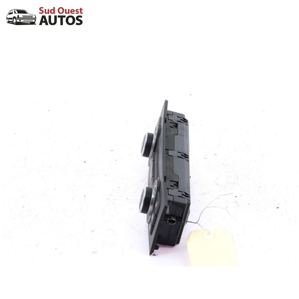 Commande chauffage BMW SERIE 1 E81 Diesel - 1
