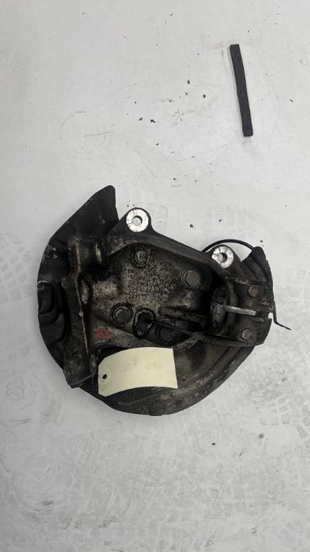 Moyeu avant gauche BMW SERIE 3 E90 PHASE 1 Diesel - 1