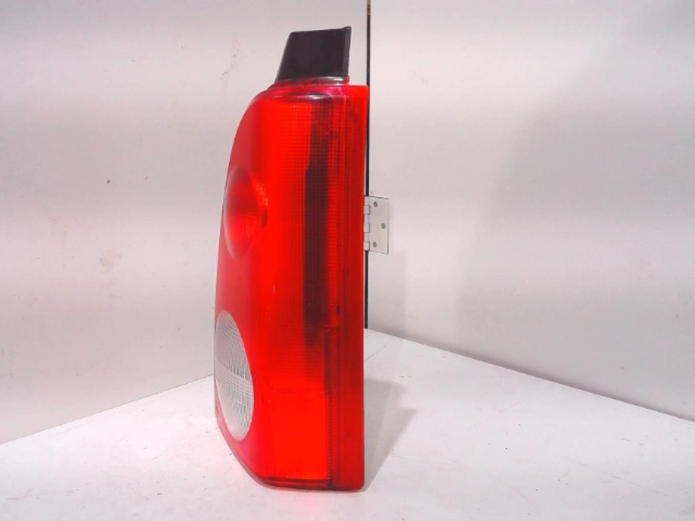 Fanale posteriore principale destro (luci) OPEL AGILA A Gasolina - 1