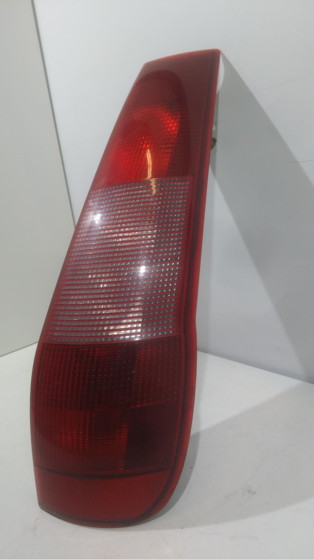 Fanale posteriore principale destro (luci) FIAT PUNTO 1 PHASE 1  - 1