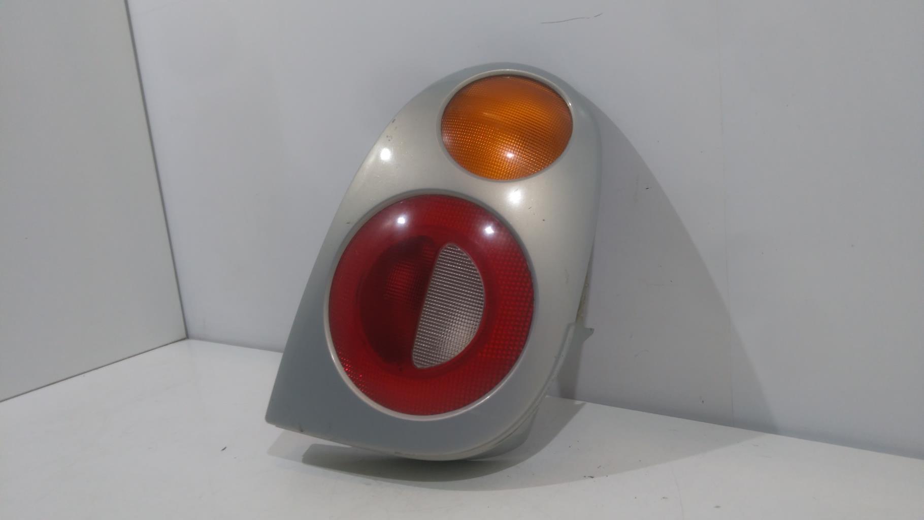 Fanale posteriore principale sinistro (luci) RENAULT MEGANE 1 PHASE 1 CABRIOLET Gasolina - 1