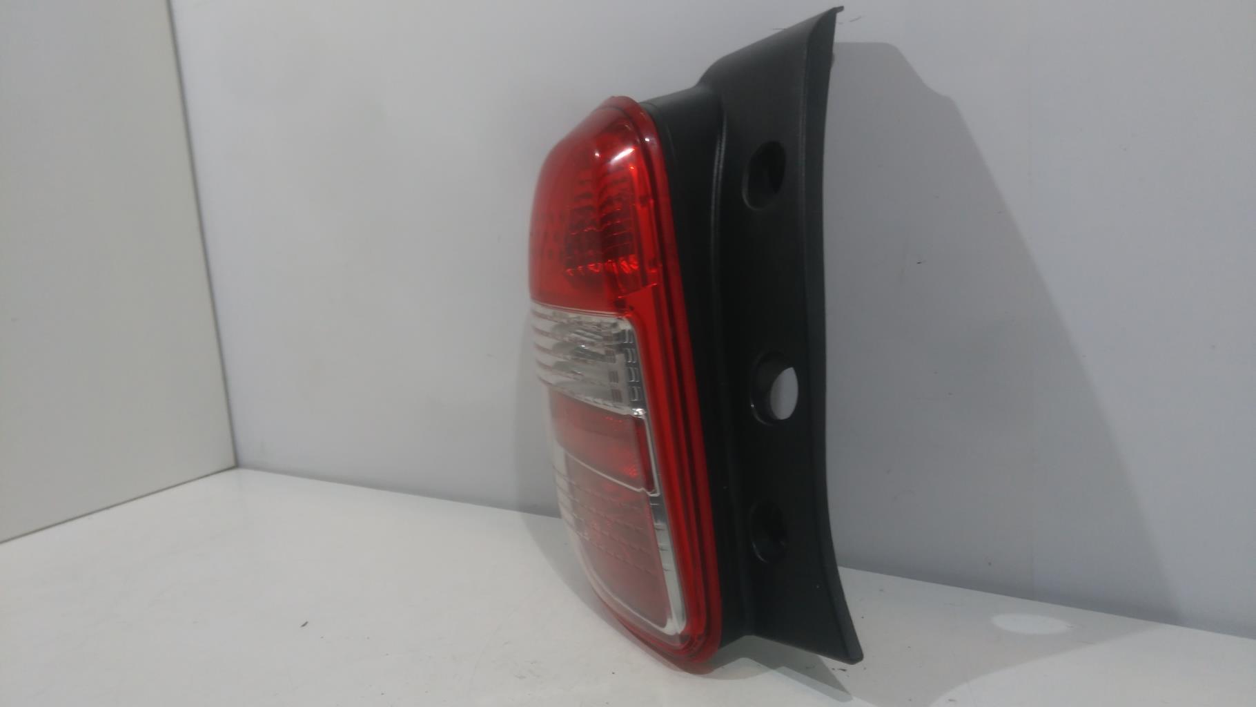 Fanale posteriore principale sinistro (luci) NISSAN MICRA 4 PHASE 1 Gasolina - 1