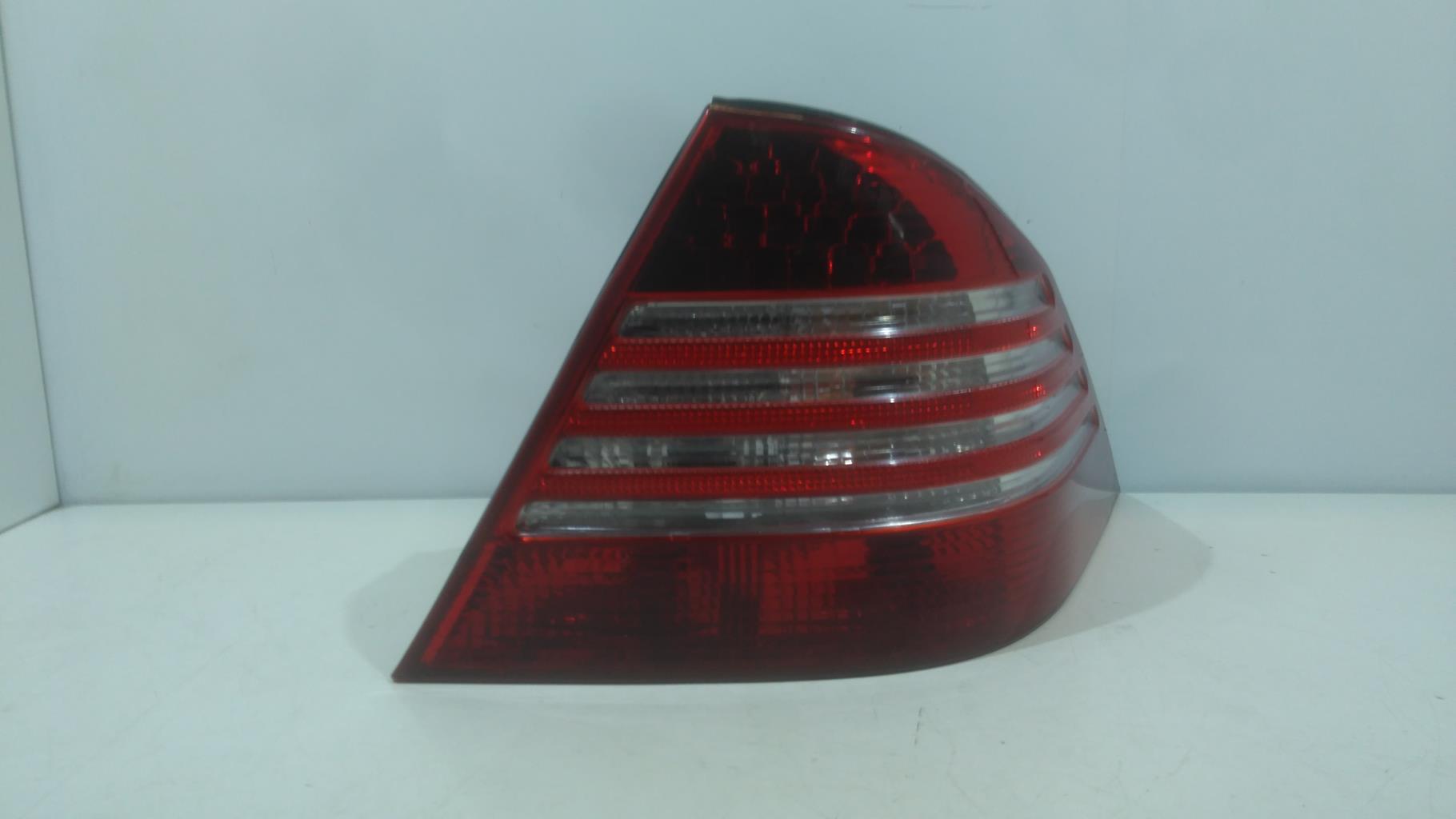 Fanale posteriore principale destro (luci) MERCEDES CLASSE S 220 Diésel - 1