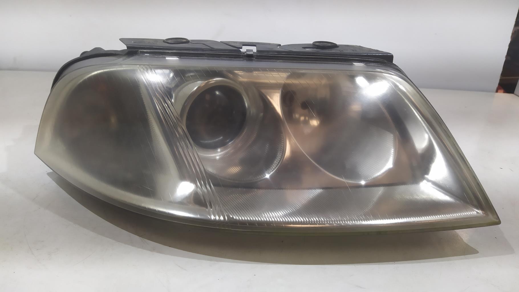 Gruppo ottico anteriore principale sinistro (luci)(faro) VOLKSWAGEN PASSAT 4 PHASE 2 Diésel - 1