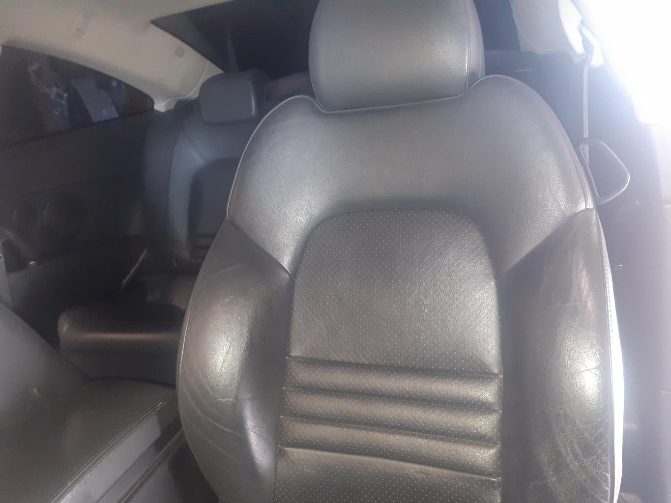 Siege avant gauche PEUGEOT 407 COUPE Diesel - 1