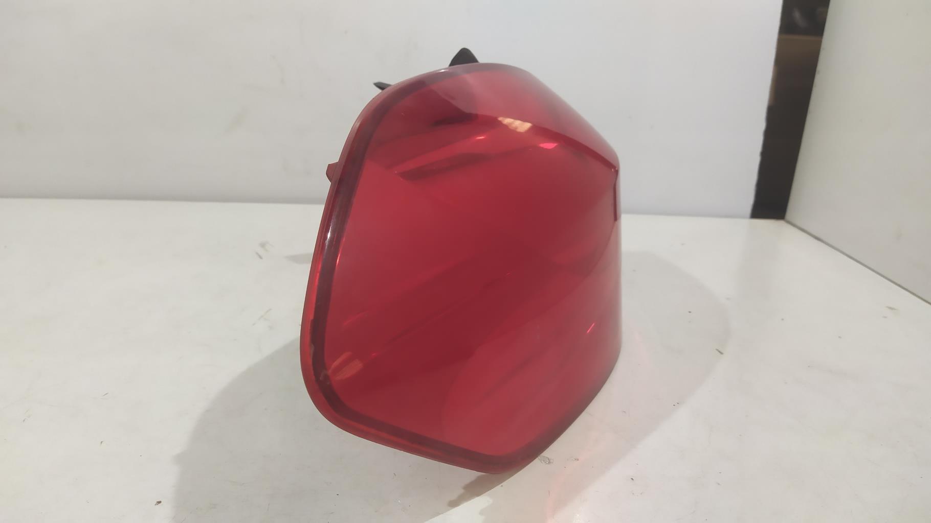 Fanale posteriore principale sinistro (luci) RENAULT CLIO 3 PHASE 1 BREAK Diésel - 1