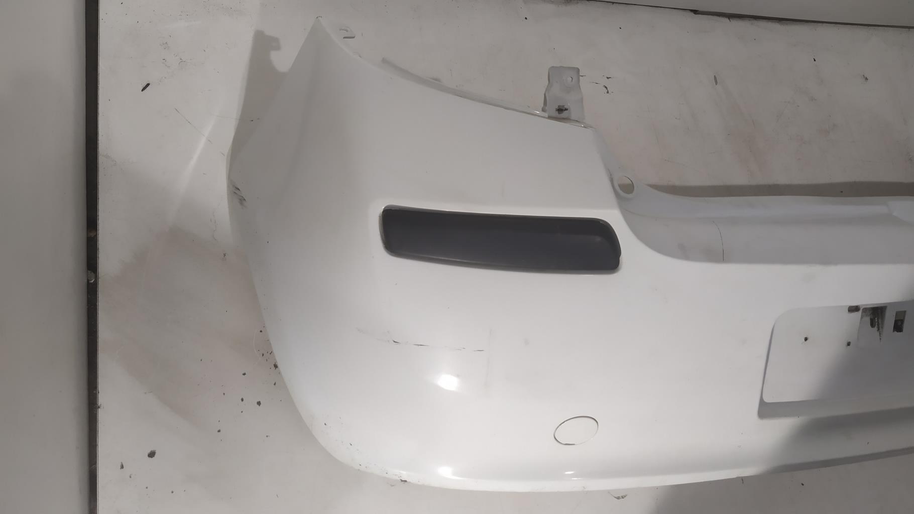 Pare choc arriere RENAULT CLIO 3 PHASE 1 Diesel - 1