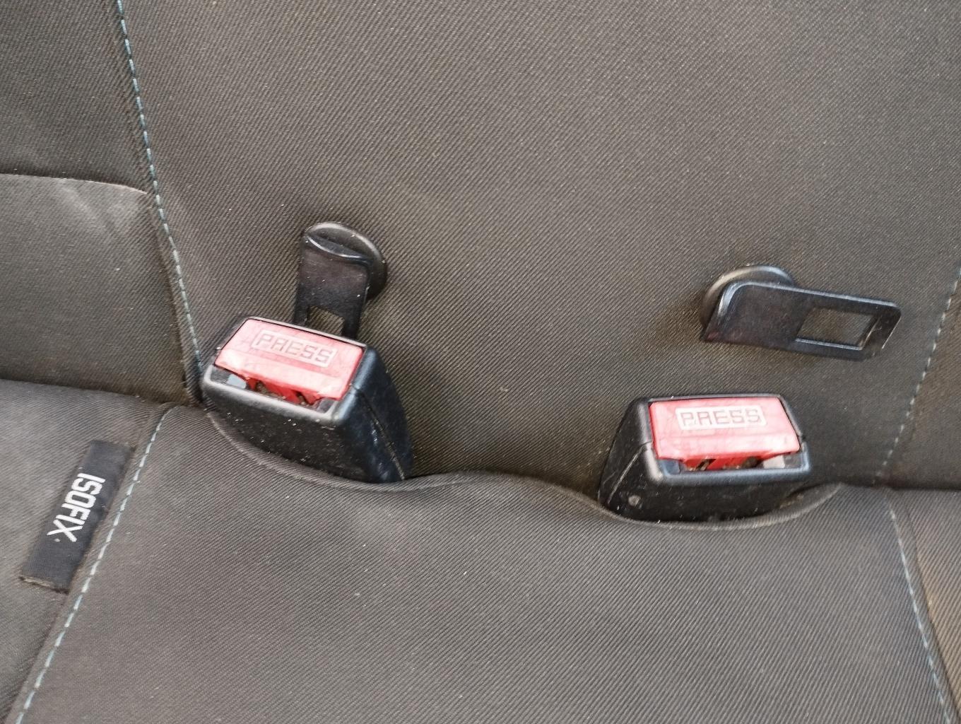 Aggancio cintura sicurezza posteriore destro RENAULT TWINGO 2 PHASE 2 Gasolina - 1