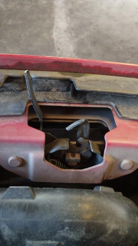 Serrure de capot RENAULT TWINGO 2 PHASE 2 Essence - 1