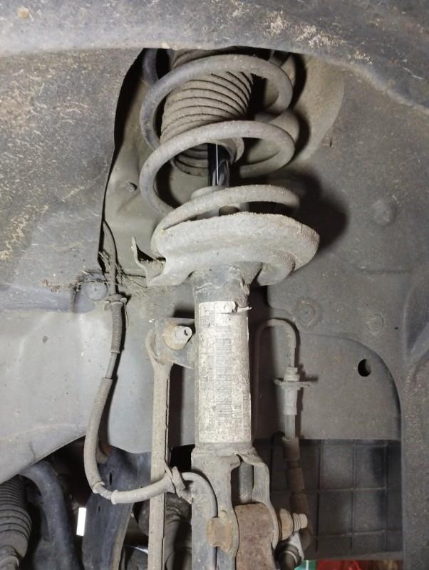Ammortizzatore anteriore destro FORD FIESTA 6 PHASE 1 Diésel - 1