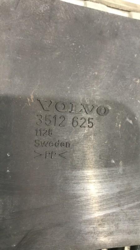 Calandre VOLVO 850 PHASE 1 Essence - 1