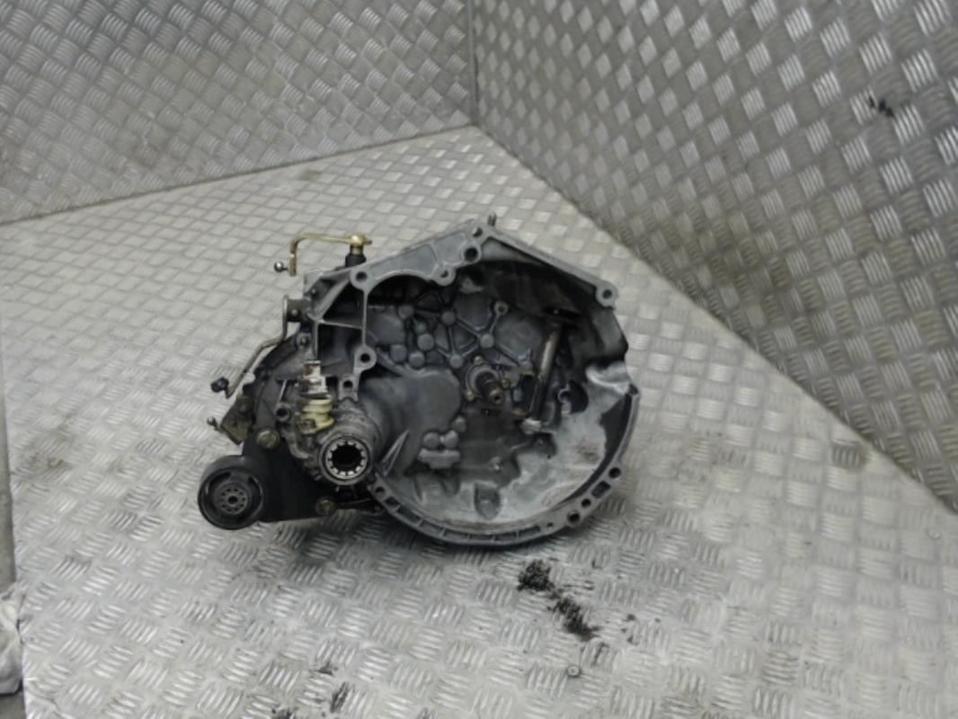Boite de vitesses PEUGEOT 106 PHASE 2 Essence - 1