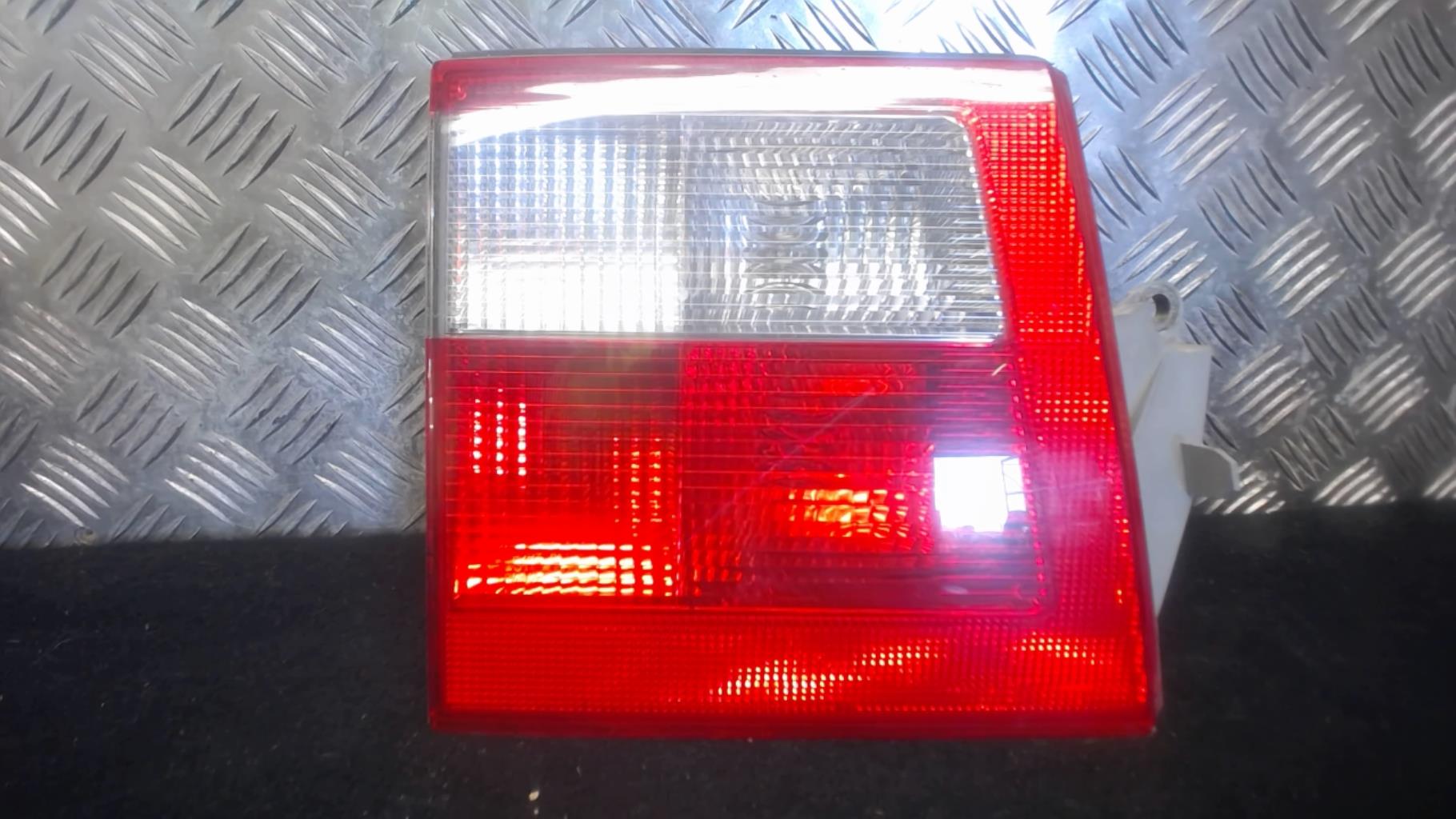 Fanale posteriore principale sinistro (luci) SAAB 9.5 1 ESTATE PHASE 2 BREAK Diésel - 1