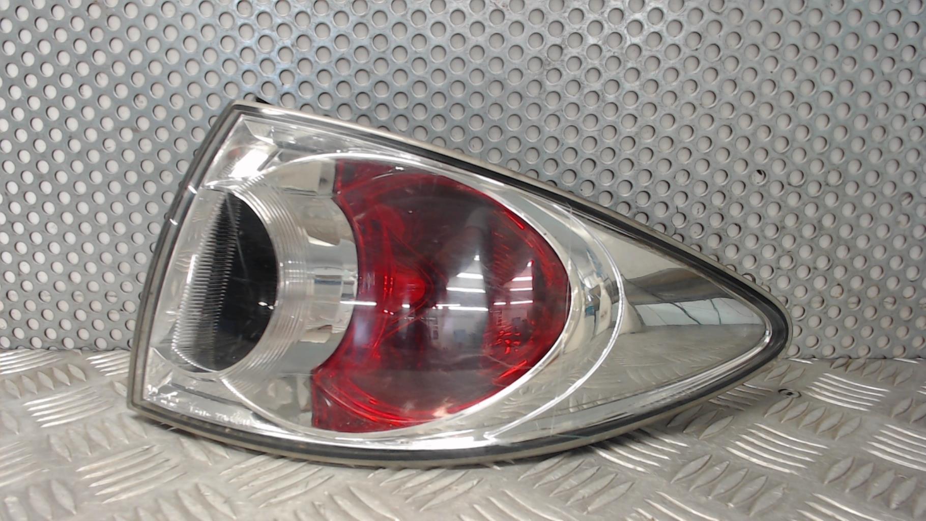 Fanale posteriore principale destro (luci) MAZDA 6 1 PHASE 1 BREAK Diésel - 1
