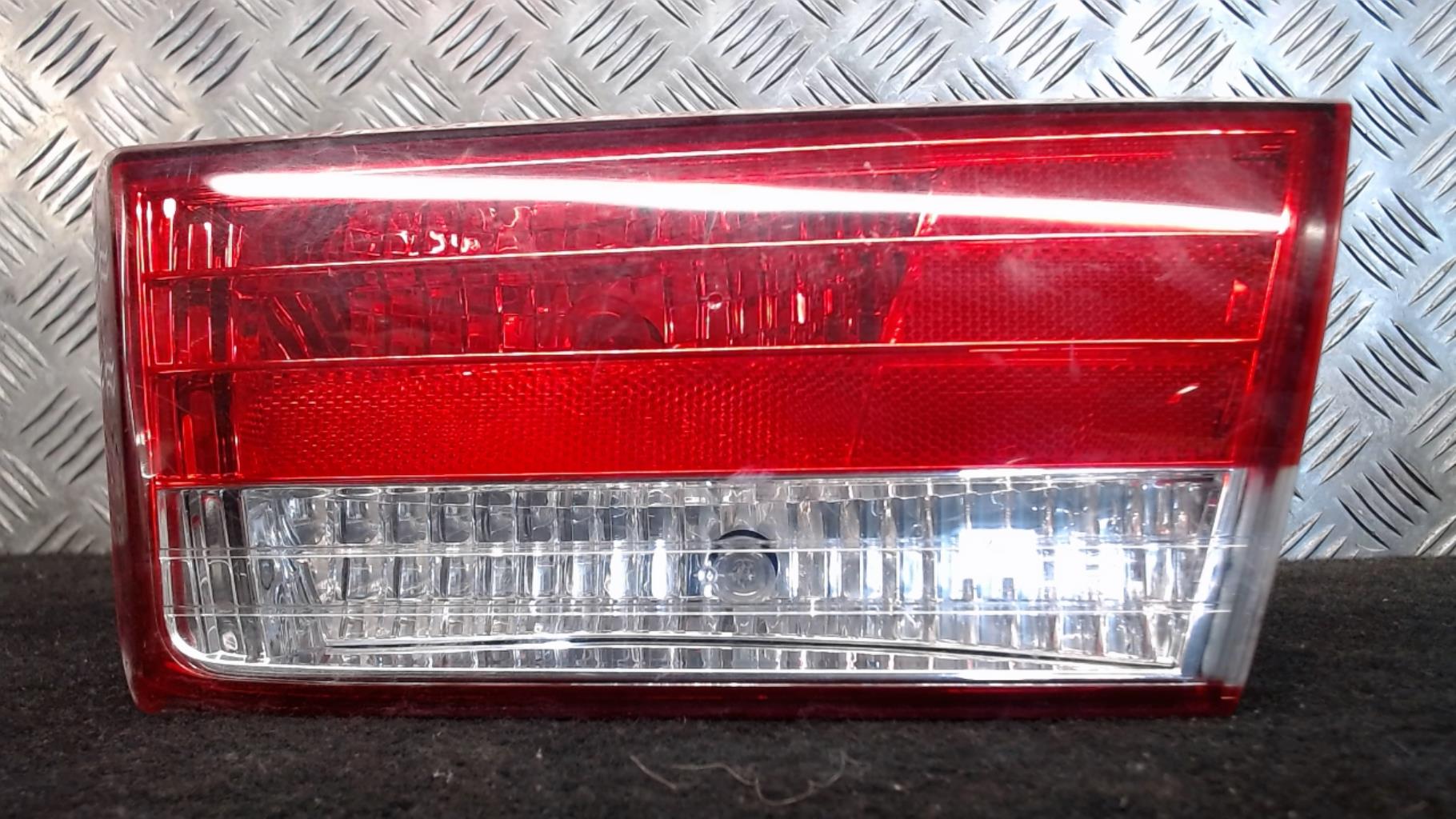 Feu arriere secondaire droit (feux) HYUNDAI SONATA 5 Diesel - 1