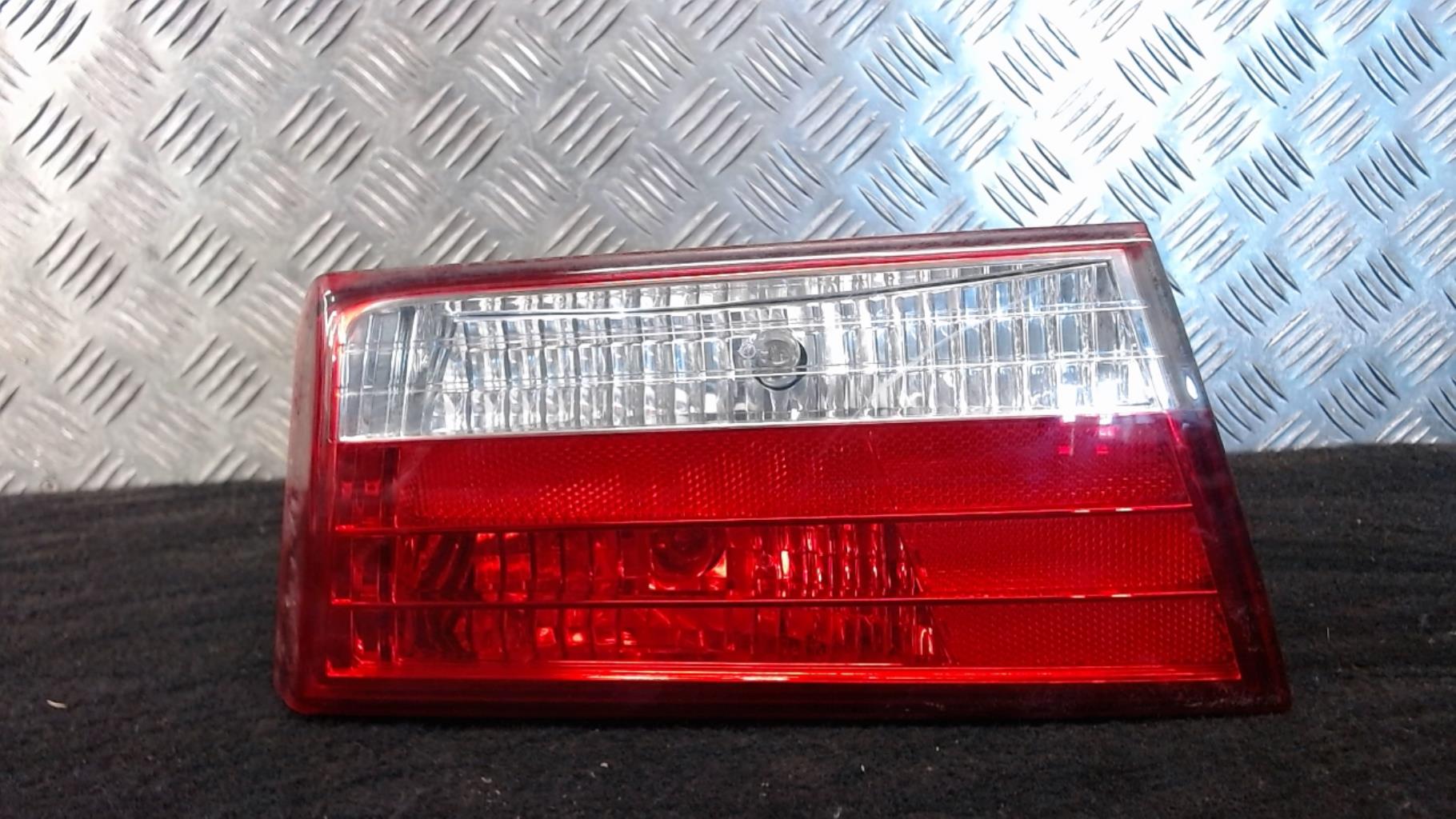 Gruppo ottico posteriore secondario sinistro (luci) HYUNDAI SONATA 5 Diésel - 1