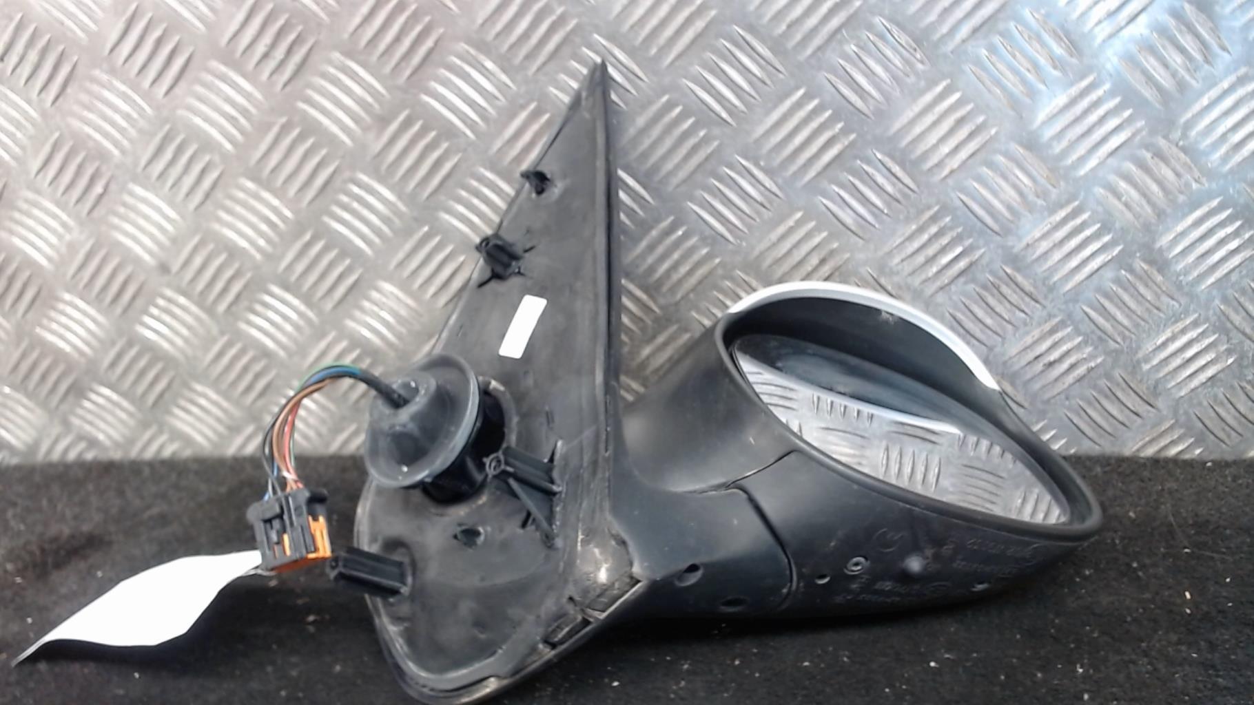 Retrovisor derecho PEUGEOT 206+ Gasolina - 1