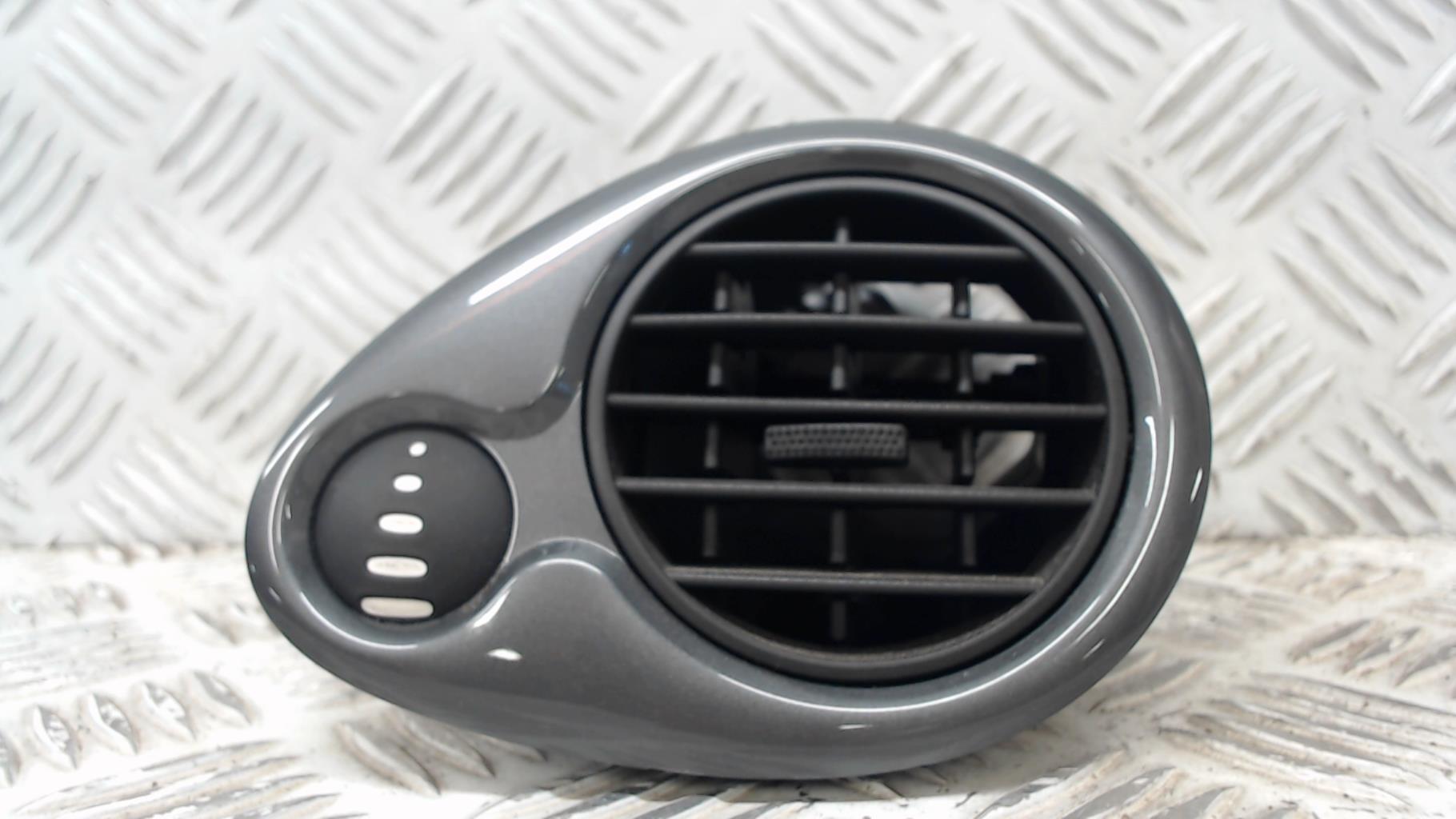 Bocchetta aerazione cruscotto anteriore destra RENAULT CLIO 3 PHASE 2 Diésel - 1