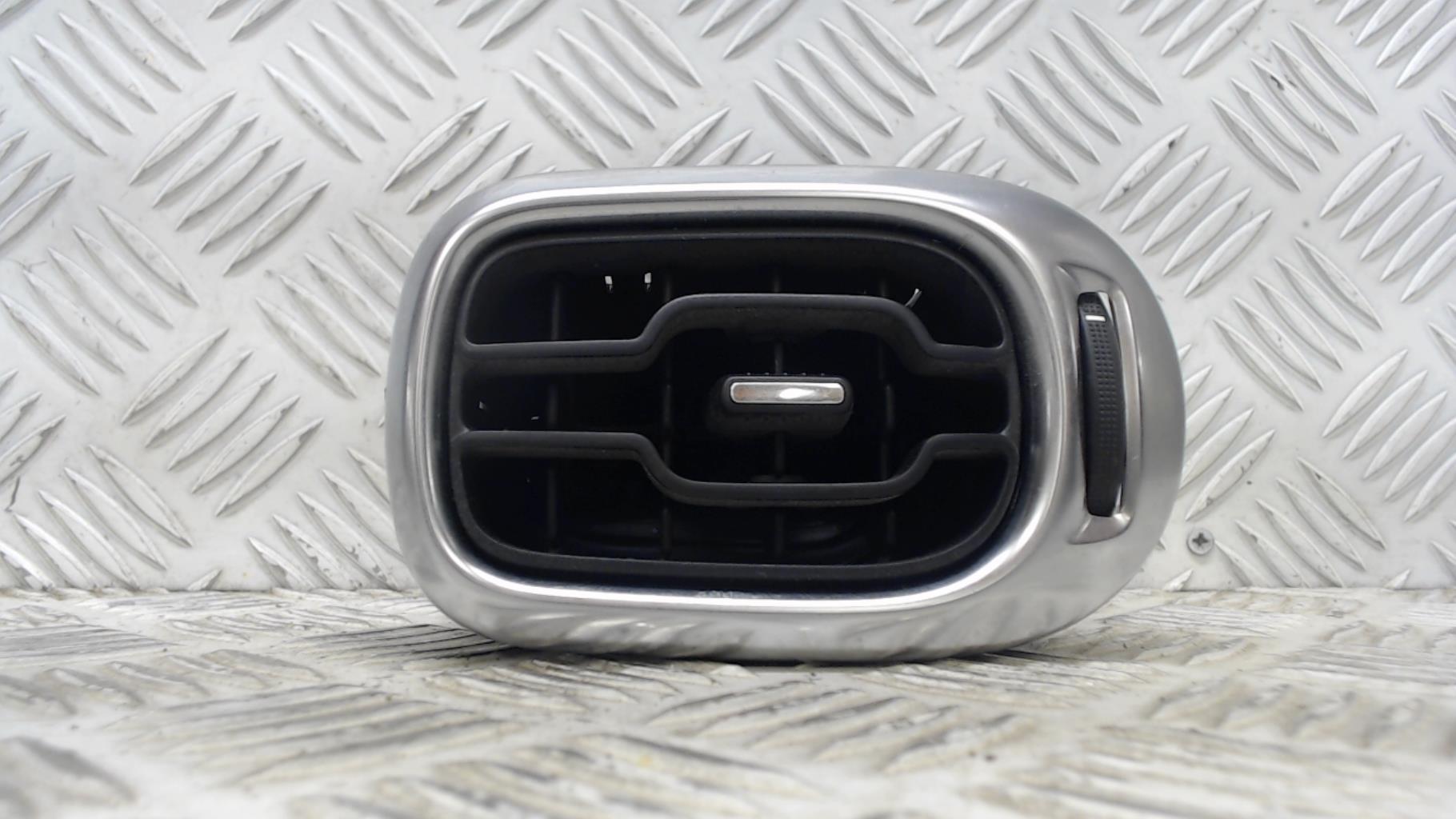 Bocchetta aerazione cruscotto anteriore sinistra CITROEN C3 PICASSO PHASE 2 Gasolina - 1