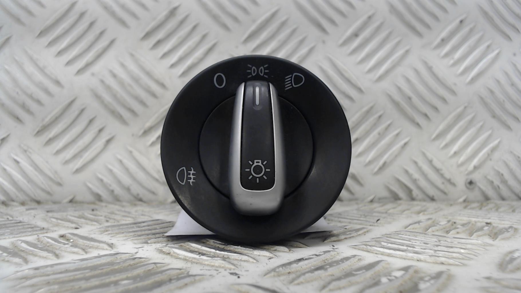 Commande de phare VOLKSWAGEN POLO 5 PHASE 1 Essence - 1